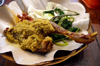Signature of Balinese Fried Duck with Curry Sauce